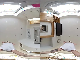 vr kitty shows fingertips together with sitts overhead orientation