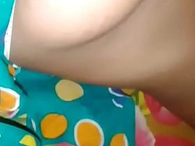 Bangladeshi sexy gril masturbation in bathroom and she is my GF