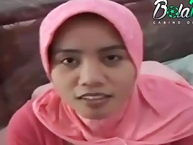 BULE MINTA DI SEPONG CEWEK JILBAB MINTA DIBAYAR