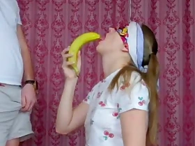 Operation Brother tricked his sister when she passed a person around food and seduce her to blowjob and first sex! - Nata Sweet