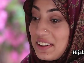 My Muslim Neighbor Was Extremely Chatty About Her Love For Huge Black Cocks - Hijab4k